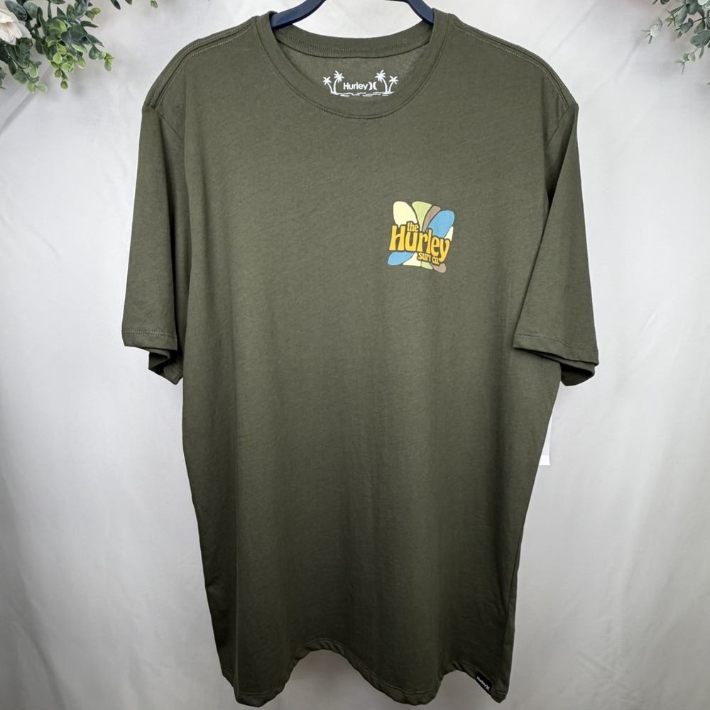 Hurley Men's Large Ultra Soft T-Shirt |Lounge And Grill 70s